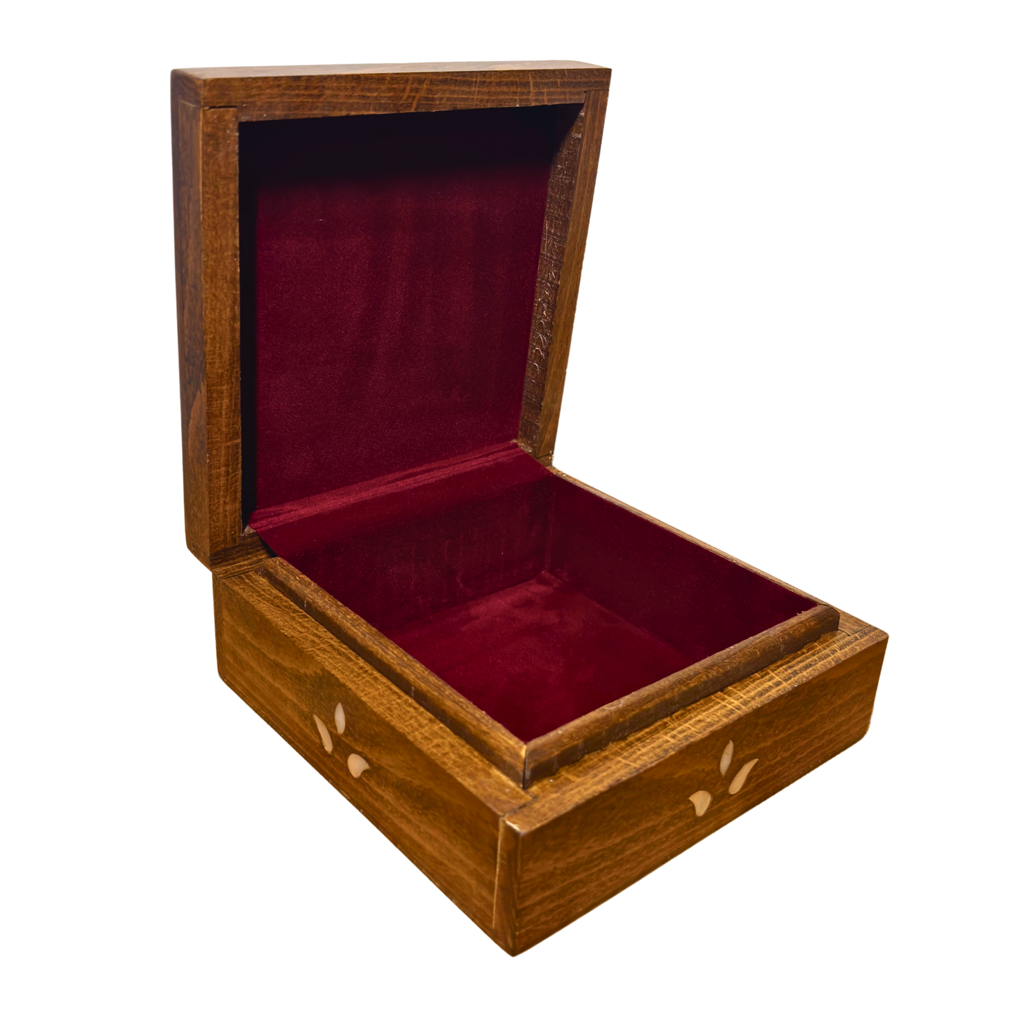 صندوق دمشقي فاخر – تطعيم بالصدف وبراعة المشغل العربي