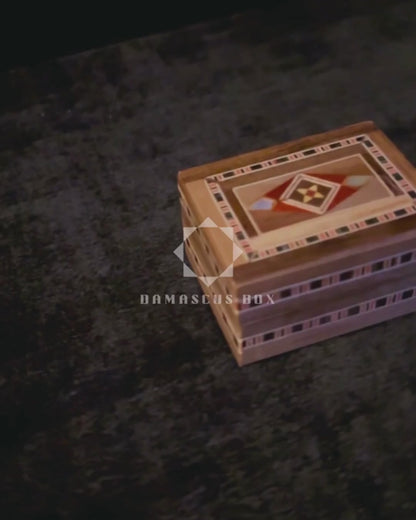 Caja de Anillo en Mosaico Artesanal de Damasco – Arte Tradicional y Terciopelo